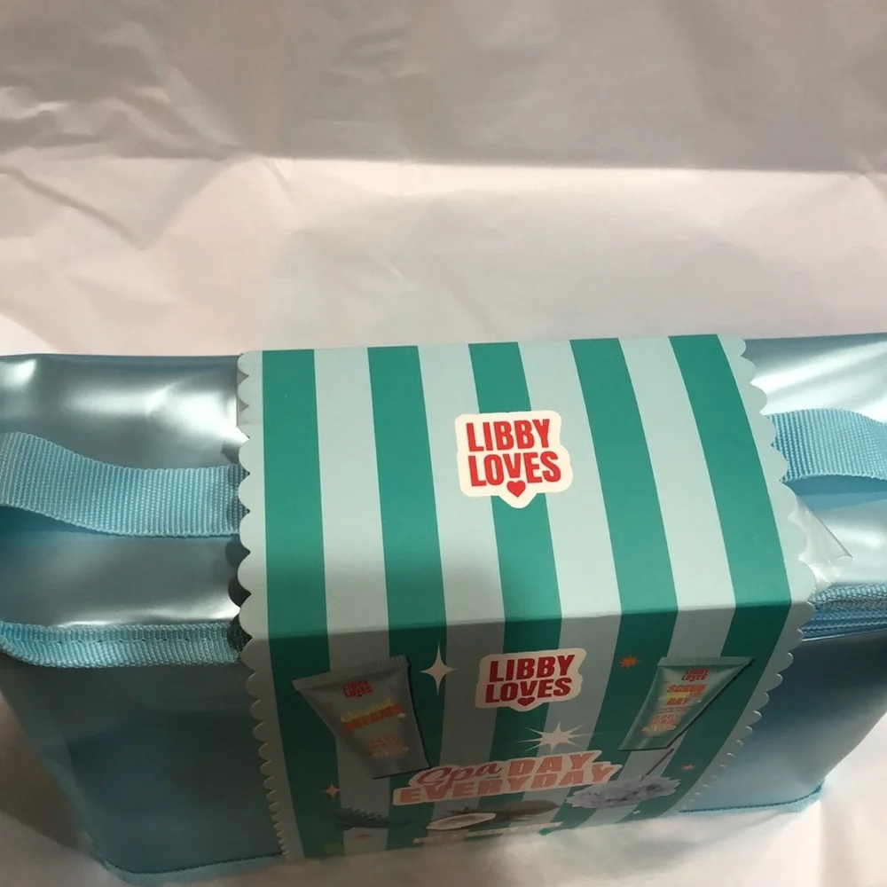 Libby Loves 5piece Spa day everyday pina colada spa kit new‎
